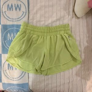 LuLu track that short 3”